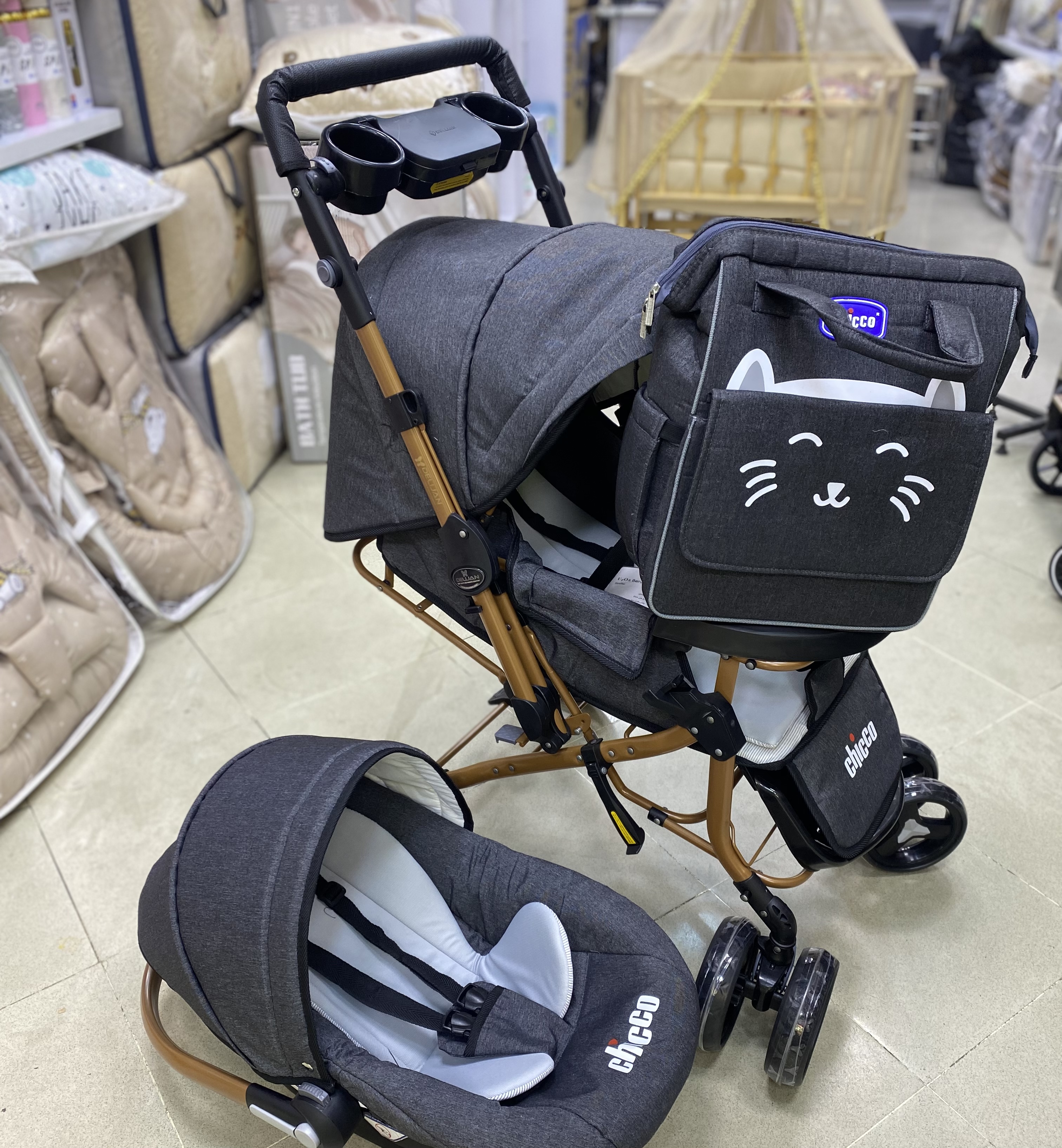 كالسكه+كيف+كرير چيكو بدنه بنيتا دليجان